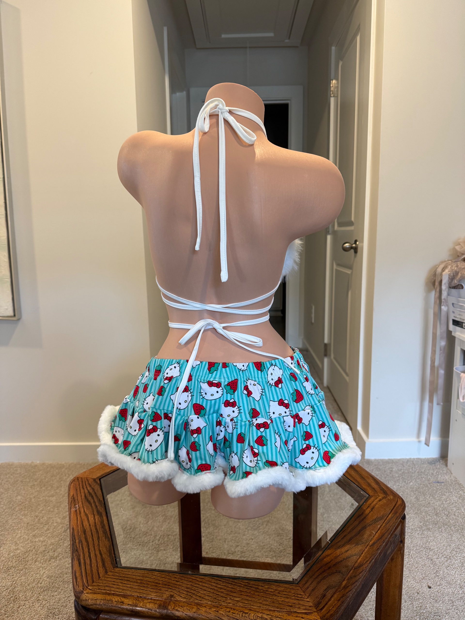 Strawberry Kitty Fluff Set 🍓 - thumbnail 3 of 3