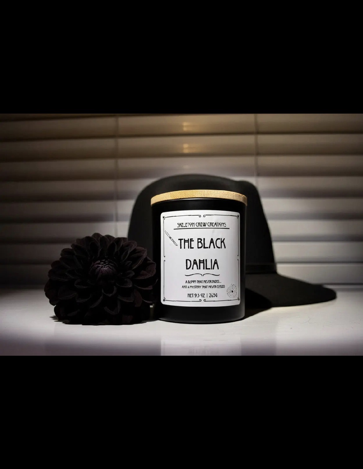 The Black Dahlia Candle