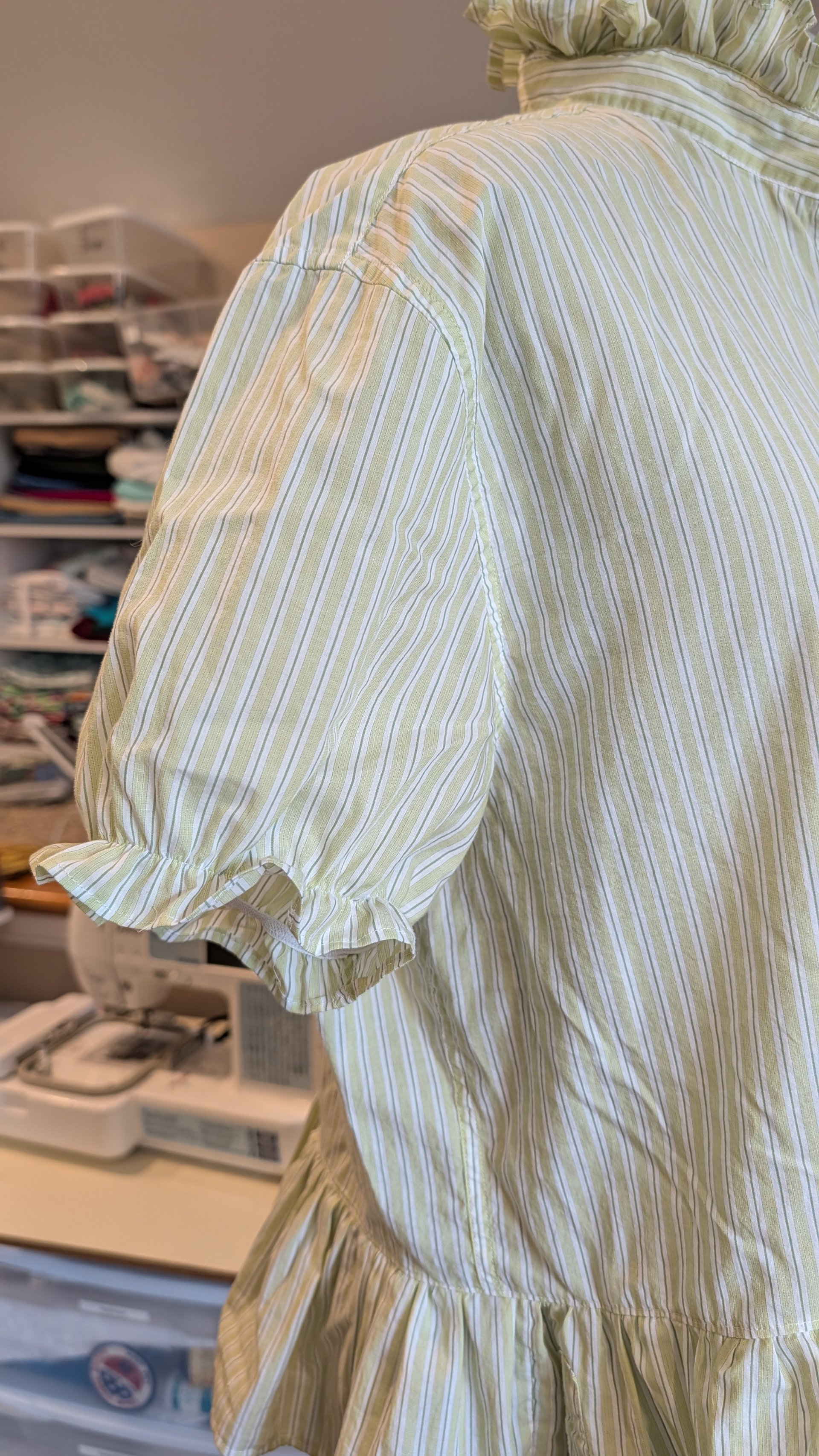 Ruffle Collar Short Sleeve Peplum Top - thumbnail 2 of 3