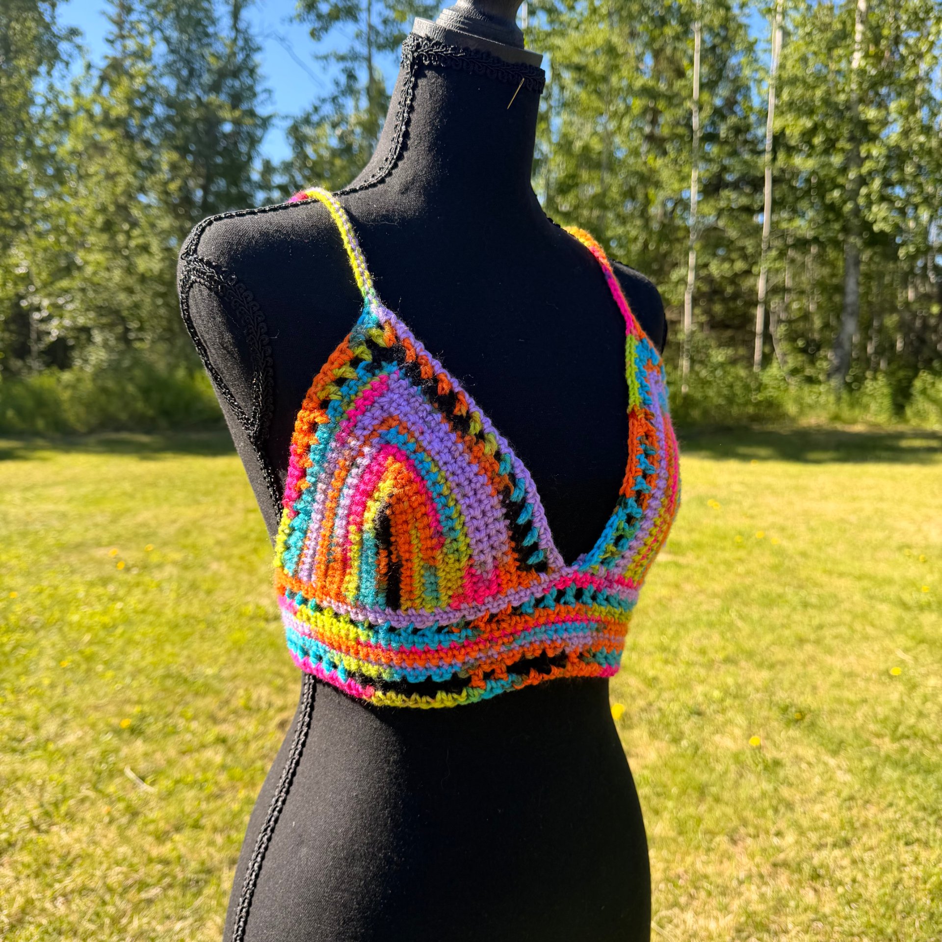 Trippy Hippy Crochet Bralette Top Size Small - thumbnail 5 of 6