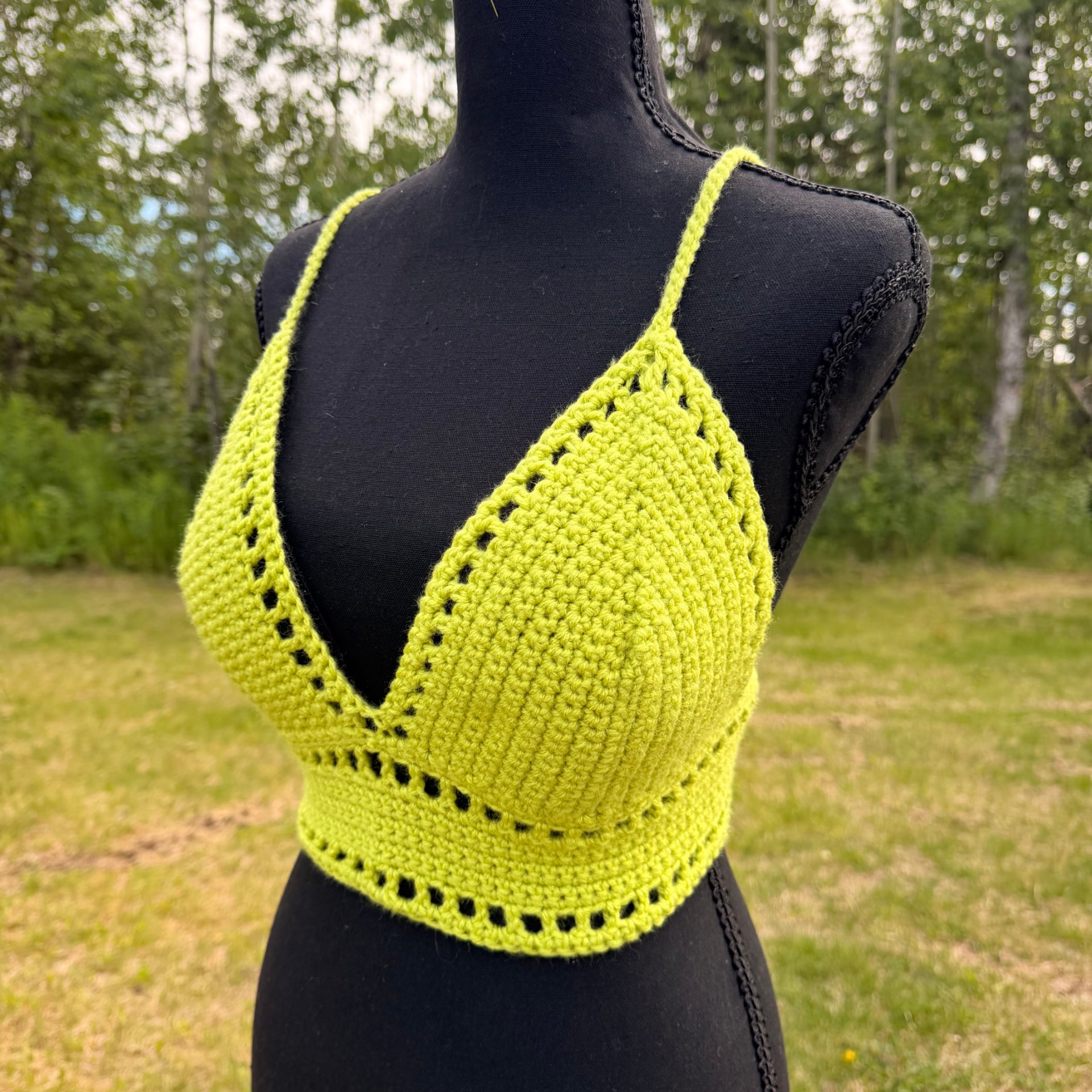 Surge Green Crochet Bralette Size Large - thumbnail 3 of 4