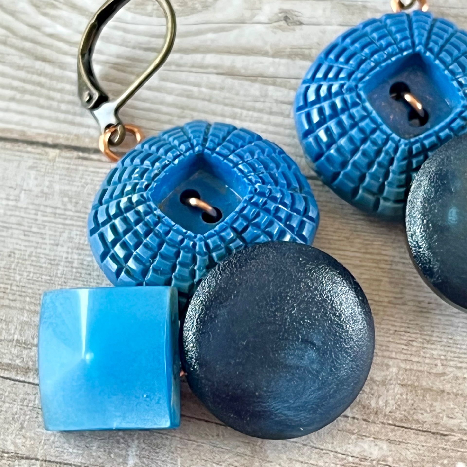 Blue Cluster Vintage Button Earrings  - thumbnail 4 of 6