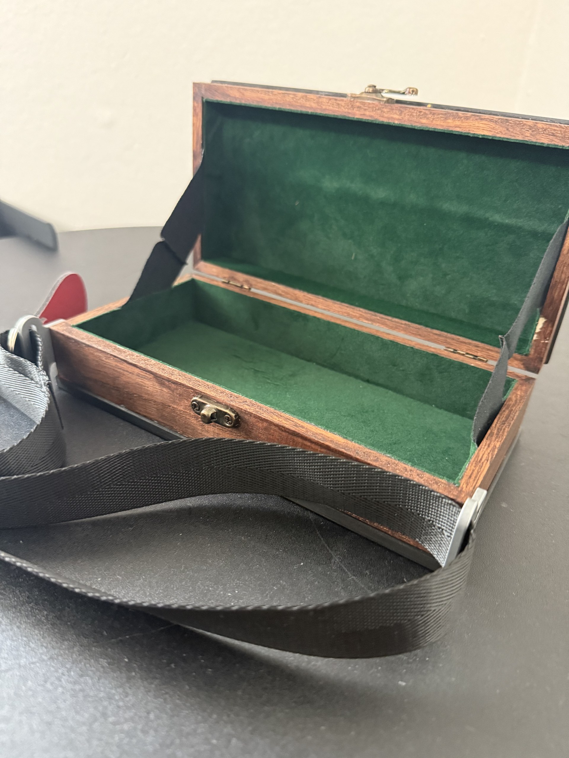 The Exhibit Purse - Jungle Scene Print  - thumbnail 5 of 7