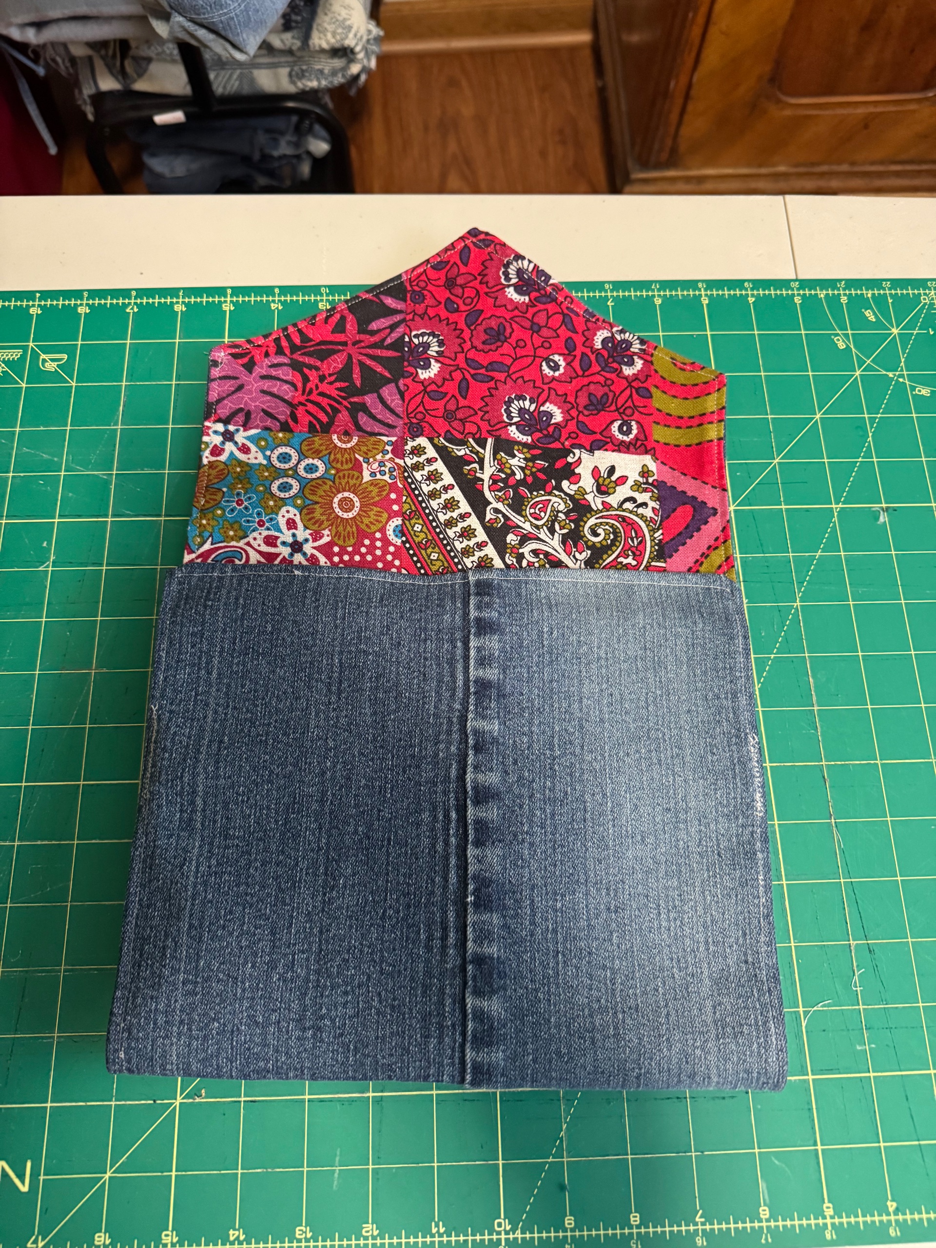 FREE Denim tablet folio (see description) - thumbnail 2 of 3