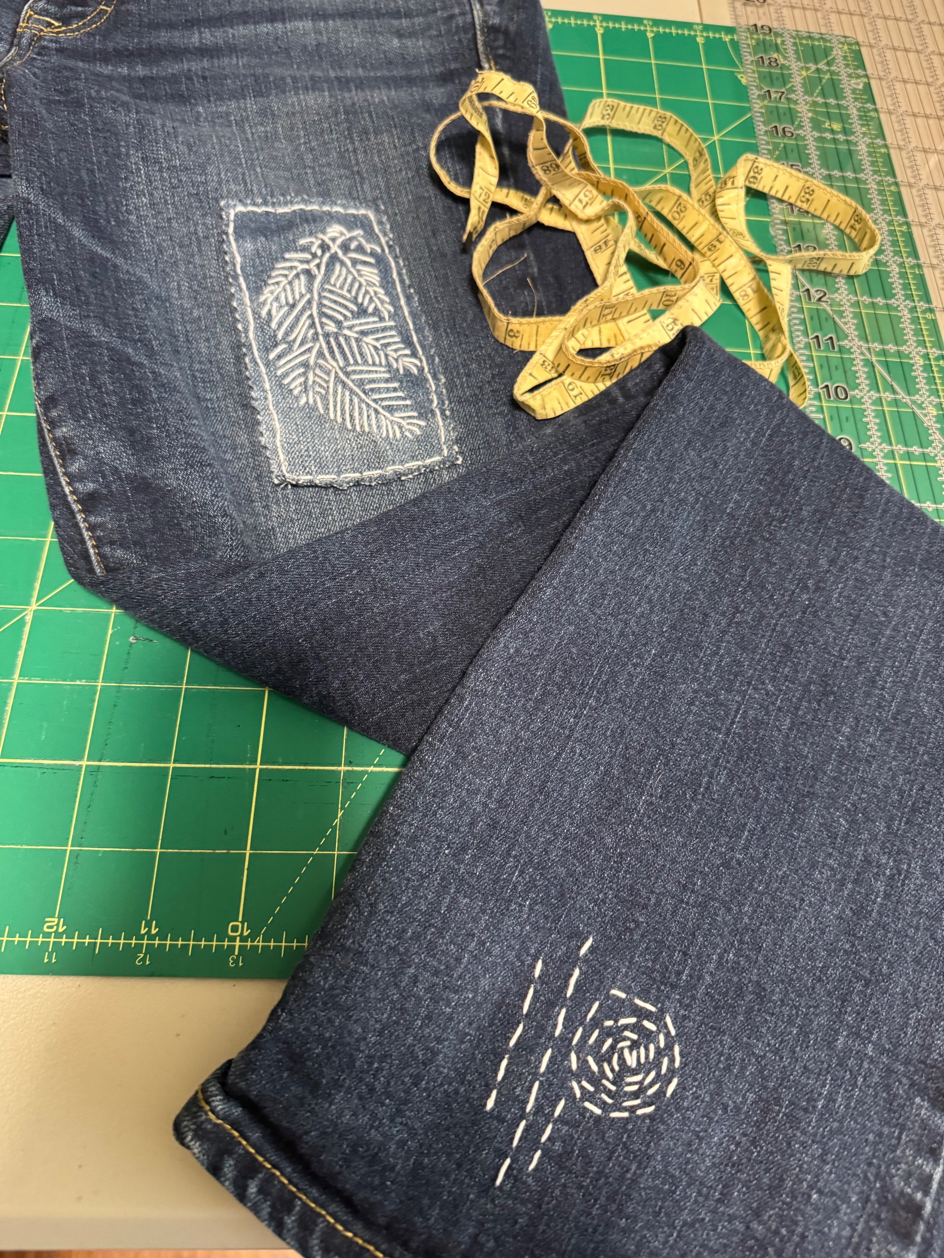 Upcycled one of a kind jeans - thumbnail 3 of 7