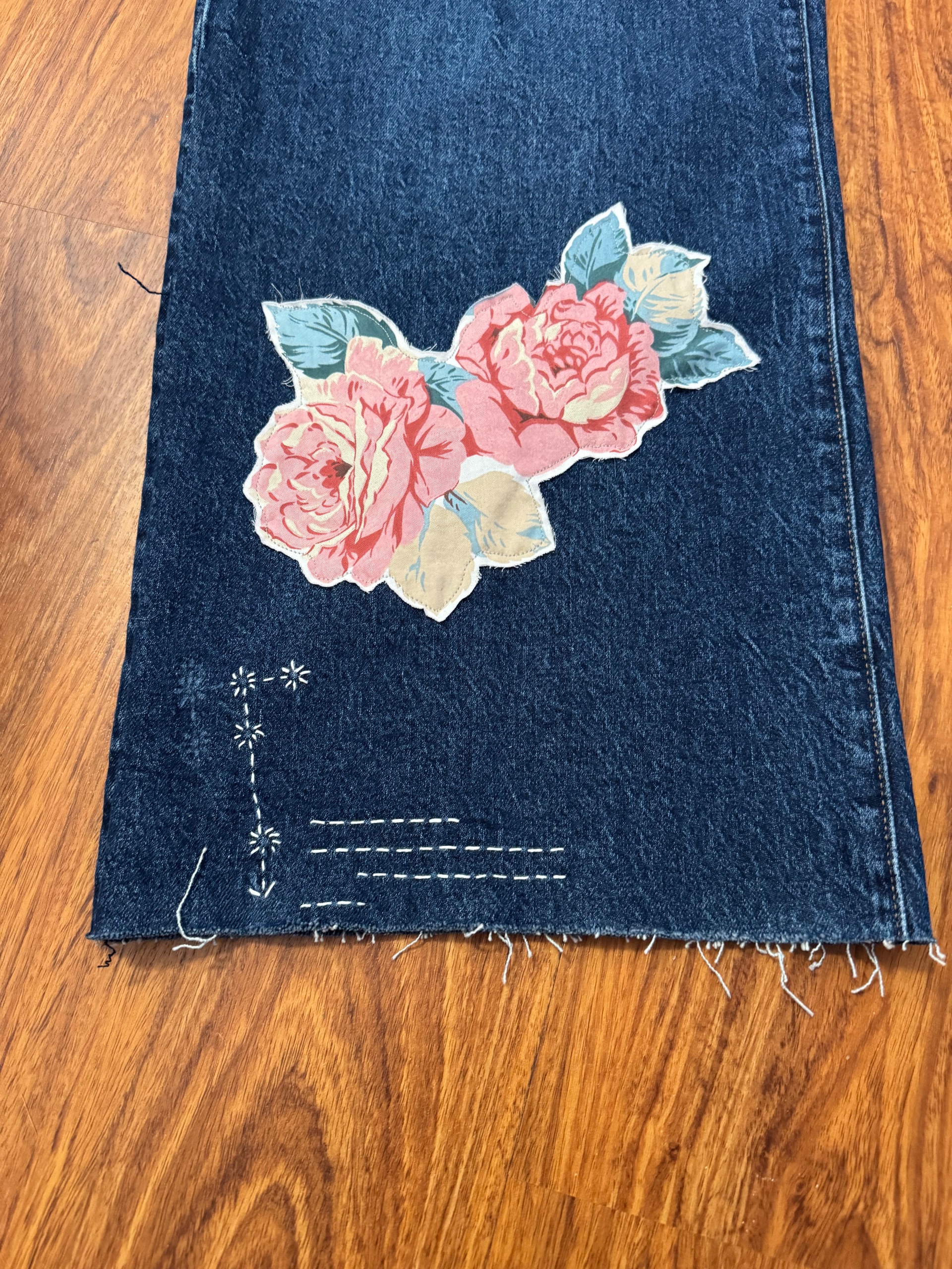 Wild Rose jeans - thumbnail 2 of 4