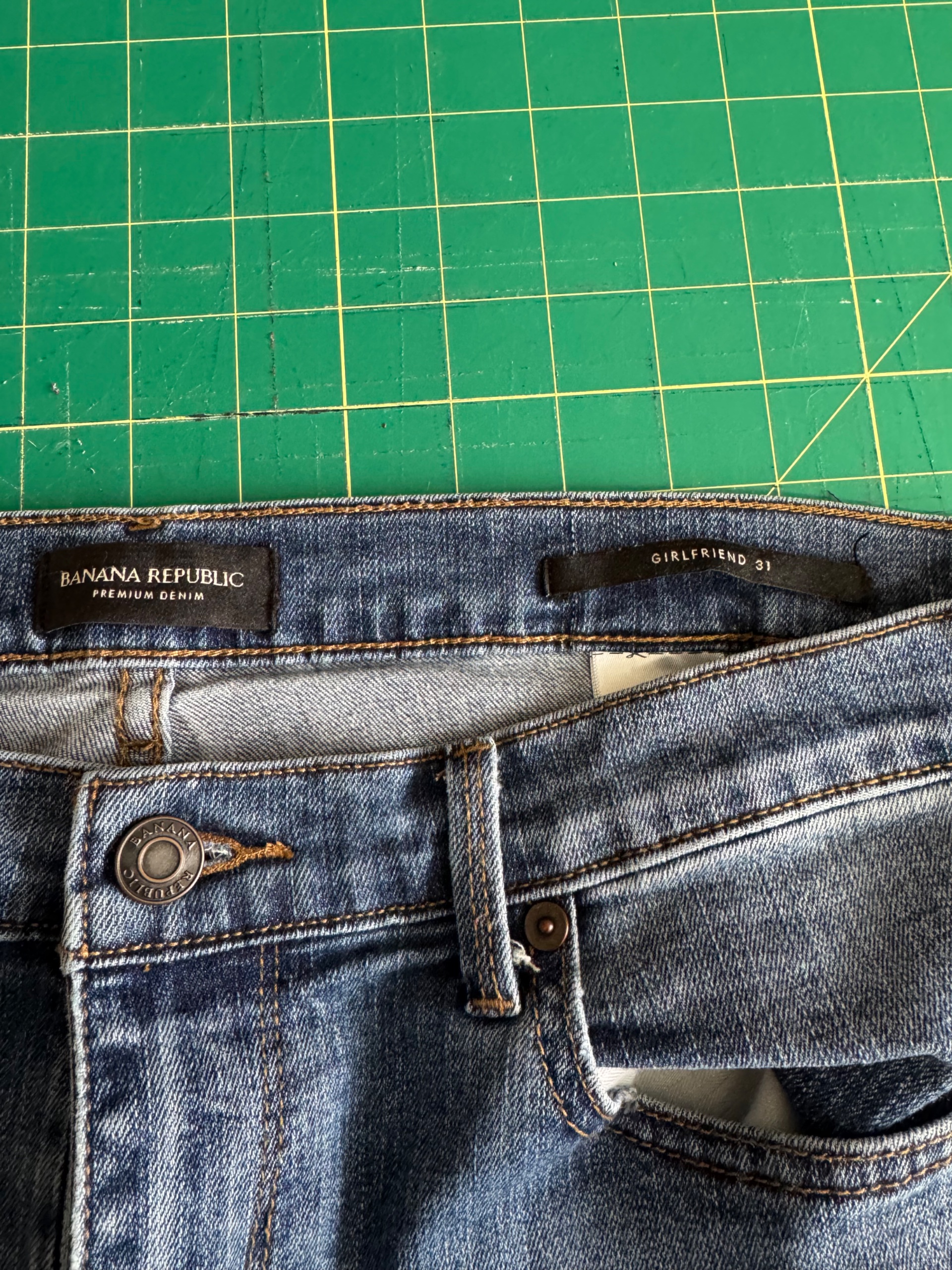 Sashiko/Boro Upcycled patchwork jeans - thumbnail 4 of 4