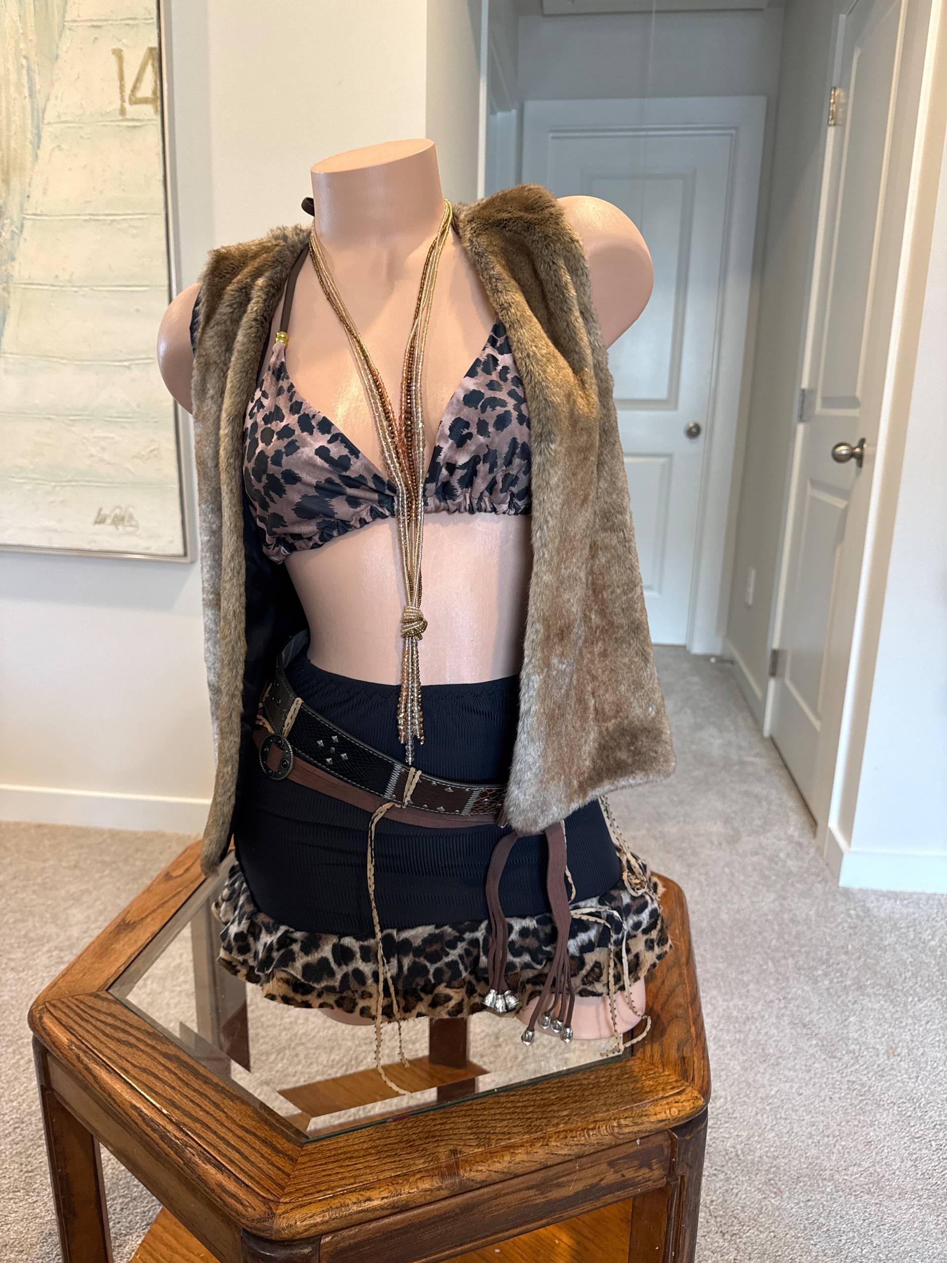 Lost Lands Leopard Queen Set